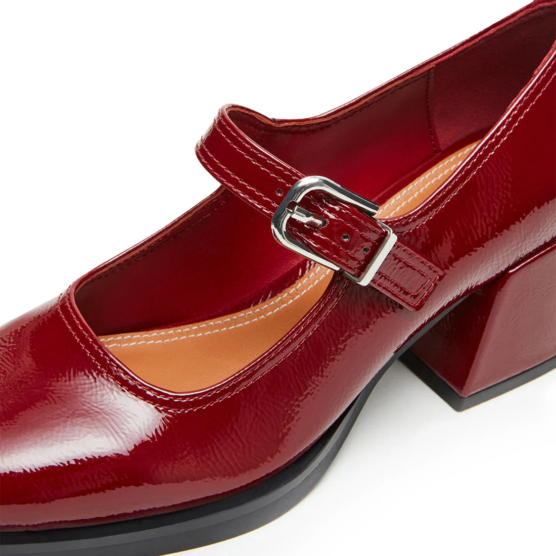 Lisbon Flat Shoe RED