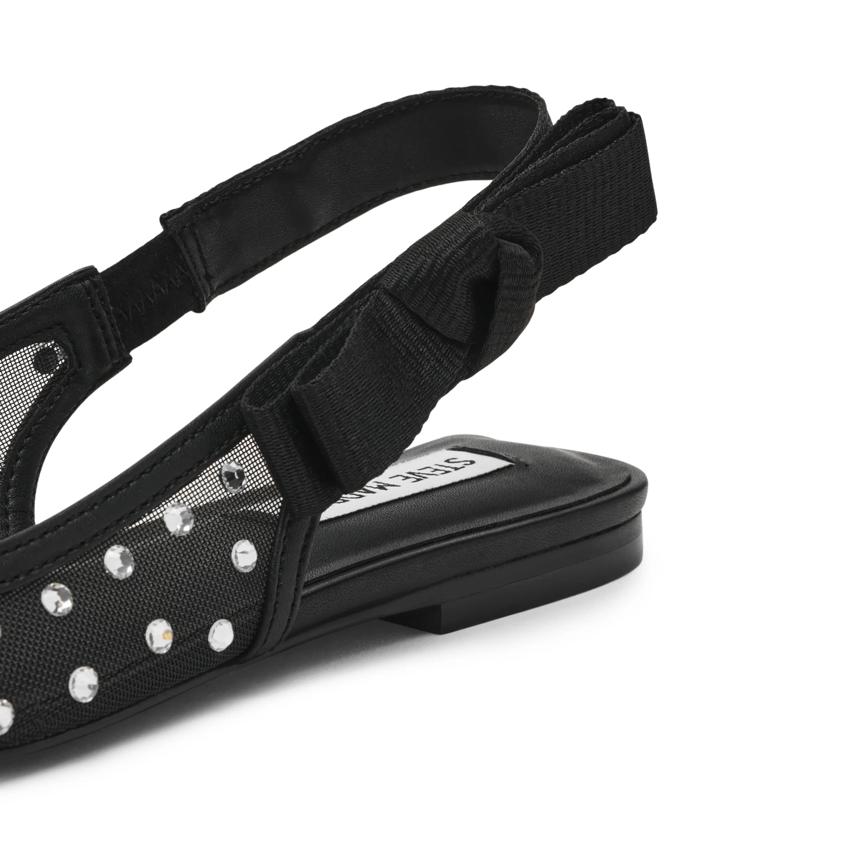 Olyvia-R Pump BLACK